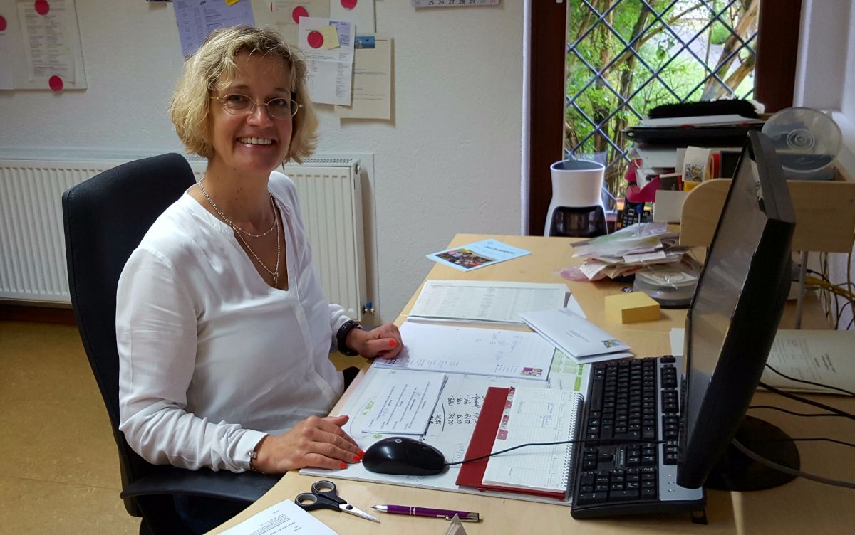 Sekretariat: Sabine Fischer